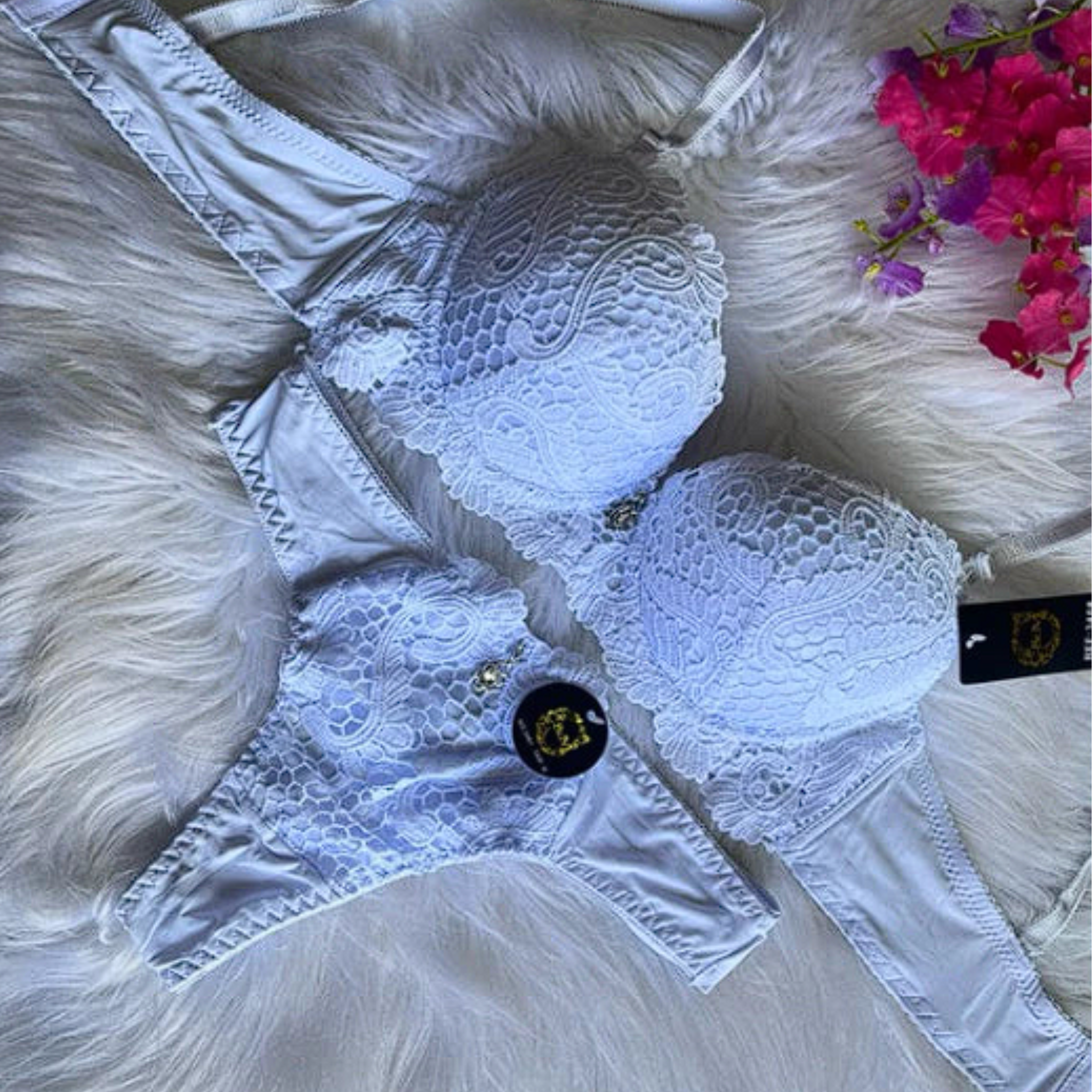 Coleção Guipir Elegance — Conjunto em Renda