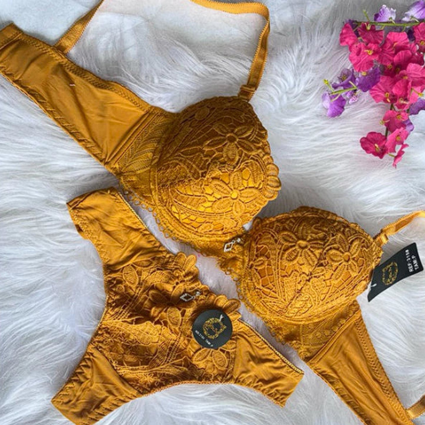 Coleção Guipir Elegance — Conjunto em Renda